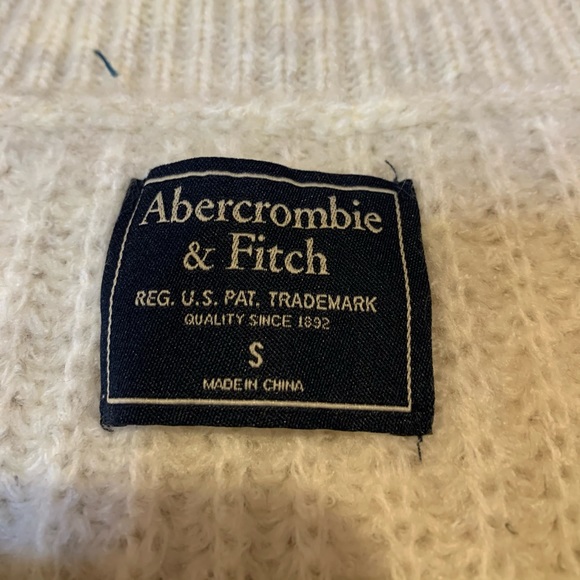 A&F beautiful sweater - Picture 5 of 7